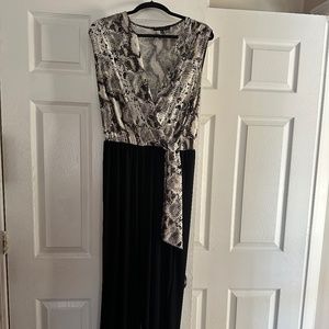 Sleeveless Snake print top jumpsuit